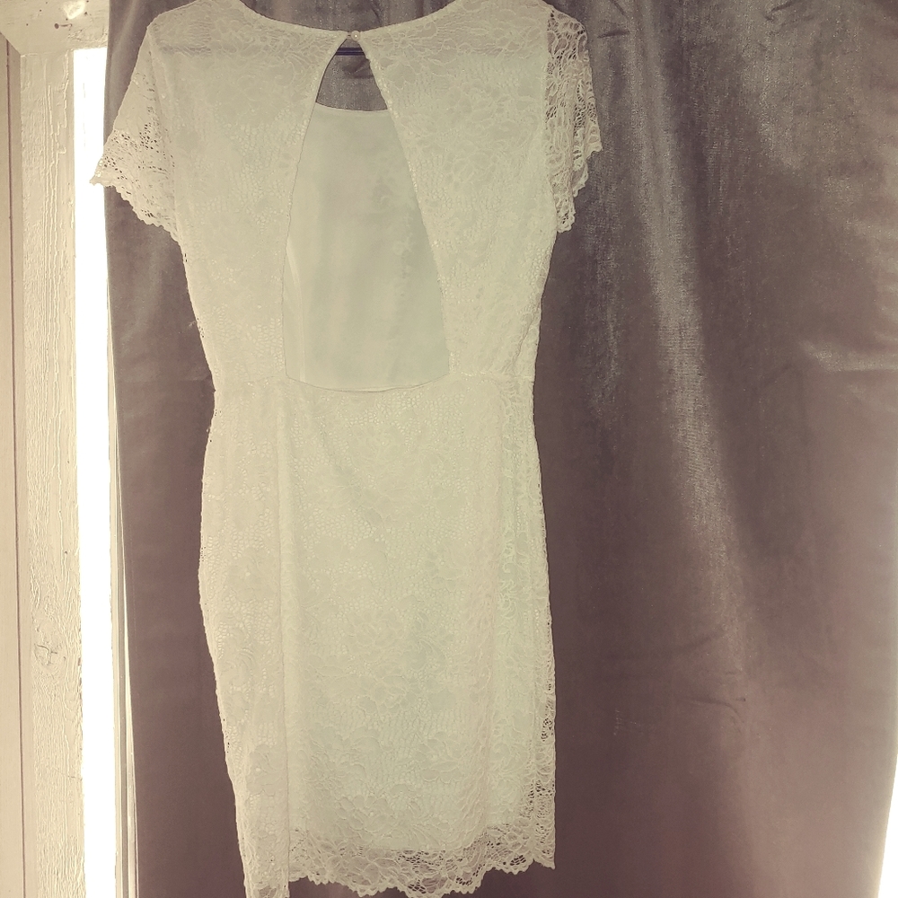 Lace dress